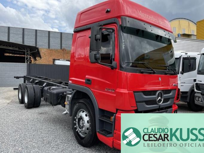 MERCEDES BENZ ATEGO 15/15