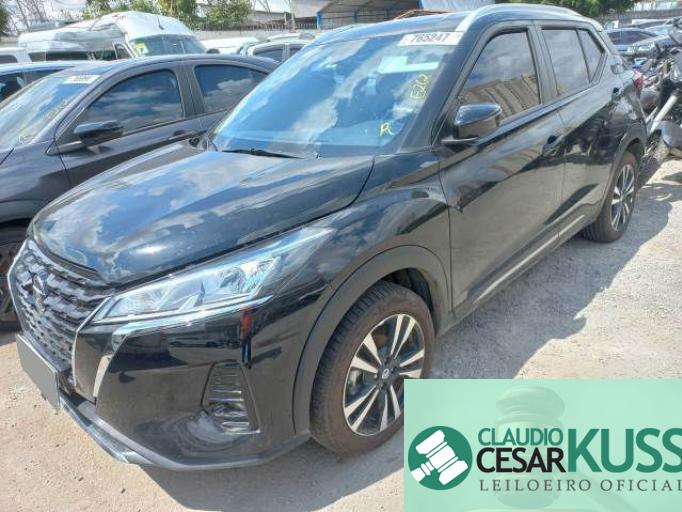 NISSAN KICKS 22/22