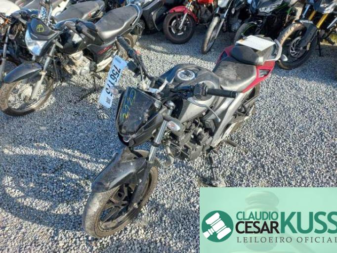 YAMAHA FAZER 250 22/22