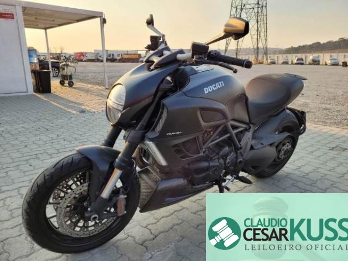 DUCATI DIAVEL 12/12