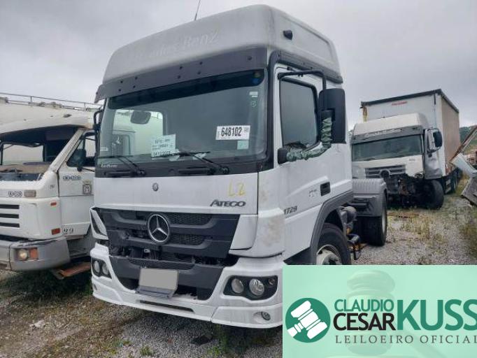 MERCEDES BENZ ATEGO 21/21